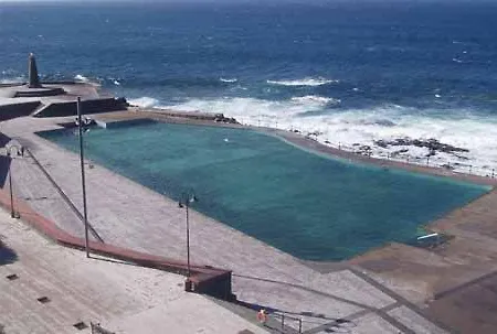 Piscinas Naturales 아파트 *