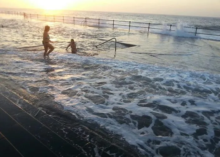 Piscinas Naturales 公寓 *